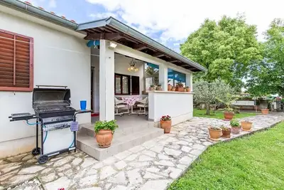 Image de Maison de vacances entièrement clôturée, votre animal de compagnie est également le bienvenu