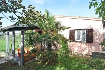 Image de Magnifique maison de vacances avec terrasse et coin barbecue