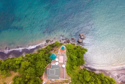 Between heaven and sea the Three Palms Beach Villa