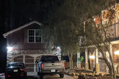 Image de L'espace de vie du studio isolé du Ranch de Ford