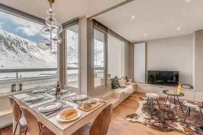 Image de T2 rénové 3* avec terrasse et vue sur lac, pour 6 pers. , WiFi inclus