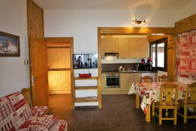 Image de Chalet Confortable Rénové - 6 Pers