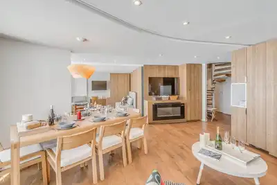 Image de Appartement 3* 80m2 8 pers, rénové, dernier étage, Tignes