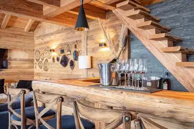 Image de Évasion au Chalet Catawa : Un Refuge de Nature et de Détente