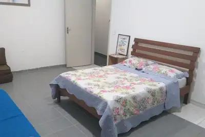 Image de Guarujá- suite avec minibar, ventilateur de plafond à 1, 7 km de la plage des Asturies