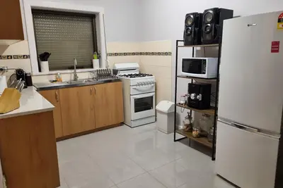 Image de Pet sympathique maison à Morphett Vale Adelaide South près de grandes plages