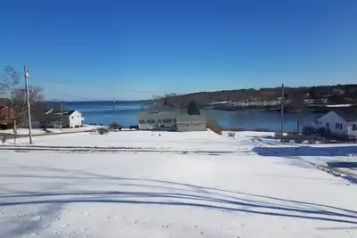 Image de Confortable, près de la maison de ville, avec vue sur l'océan.
