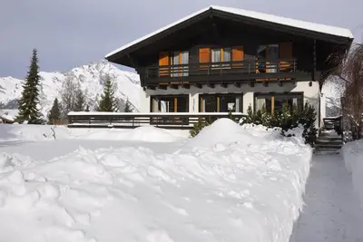 Image de Beau Chalet familial au coeur de Haute Nendaz avec vue imprenable sur les Alpes.