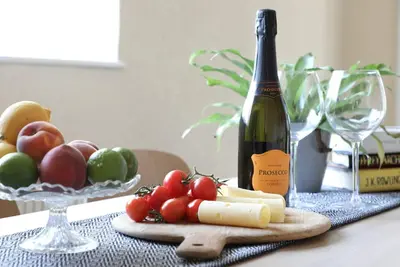 Image de Nouveau Magnifique appartement victorien de 4 chambres à coucher Manchester Sleep 7