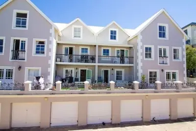 Image de Hout Bay Gem of Summerville
