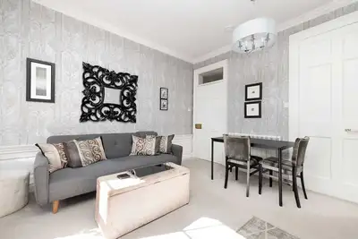Image de Thistle Street Luxury Apt in the Heart of the City