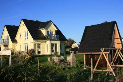 Image de Profitez de la belle nature toute l'année en nageant, en pêchant, en faisant de la randonnée. .