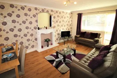 Image de Appartement spacieux - récemment rénové