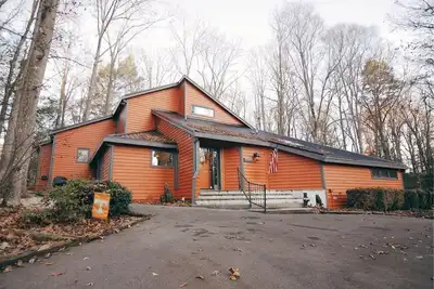 Image de Le \"nid d'oiseau\" et les arbres