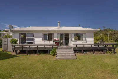 Image de Silver Sands - Cooks Beach Maison de vacances