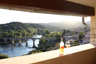 Image de Superbes vues sur la rivière et le vignoble