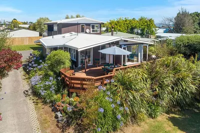 Image de Wharewaka Hideaway - Maison de vacances à Wharewaka