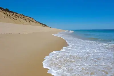 Image de Belle Maison Calme Sur Side St - À Pied (Centre-Ville) Hyannis, Port Et Restaurants. . .