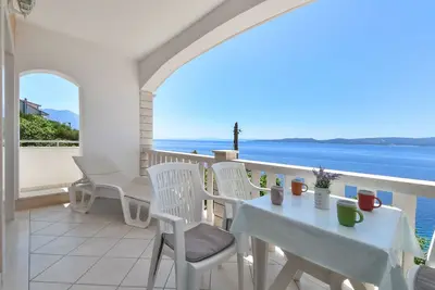 Image de Appartement dans Pisak avec vue mer, terrasse, Climatisation, Wifi (4871-1)