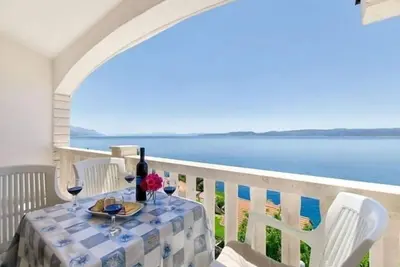 Image de Appartement dans Pisak avec vue mer, terrasse, Climatisation, Wifi (4871-3)