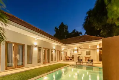 Image de Villa de 4 chambres au coeur de Seminyak