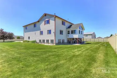 Image de Maison de divertissement Massive pour les grands groupes et les événements d'entreprise.