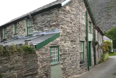 Image de Quirky Character Cottage- Grade Ii Listed - perfect for exploring Snowdonia.