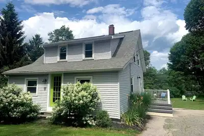Image de Spacious 2 Br Kittery Home - Walk to Portsmouth!
