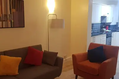 Image de Royal House, Croydon avec Netflix Entertainment
