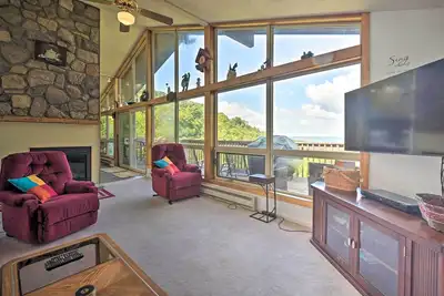 Image de Nouveau! Blue Knob Family Home w / Views: Ski-In Ski-Out