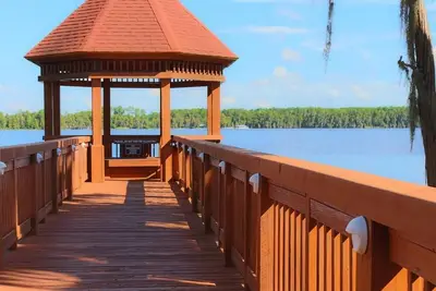 Image de Meilleure Offre 3 chambres, 3 bains, 5 lits, dormir 8 minutes de suite à Disney