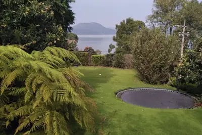Image de Incroyable maison dans la ville magique de Valle de Bravo avec vue sur le lac