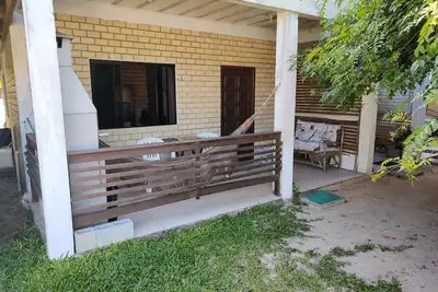 Image de Phoenix House Rose 1