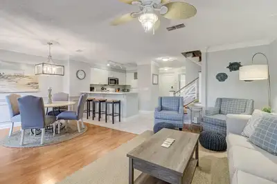 Image de Nouvelle Liste! Charmant Condo Sailmaker dans Summer Beach Resort!