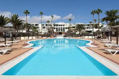 Loft Costa Kenia close to Playa Bastian 9 By Pvl