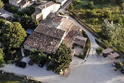 Image de A 4 km de Gordes, Gite 4 personnes