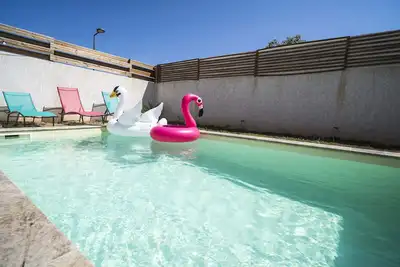 Image de 🌴 Villa Sun Beauty, Swimming Pool, Sea & Mountain View ⭐