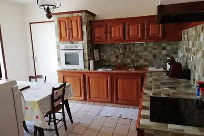 Image de Villa individuelle avec jardin clos située dans la ville de Bergerac Périgord