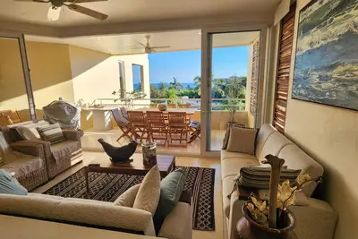 Image de Condo de luxe dans un endroit fantastique. Profitez d'un coin de paradis pour vous détendre!