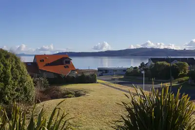 Image de Maison au bord du lac pour groupe