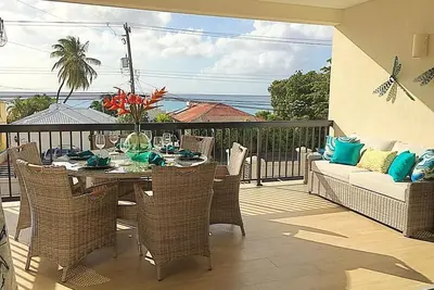 Image de Beautiful Condo across from the beach