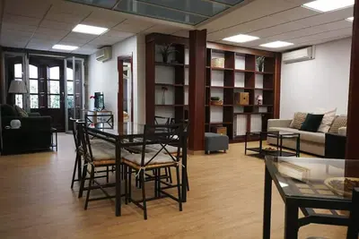 Image de Place Villamena (9p)