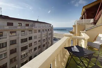 Image de Jai Alai Beach by FeelFreeRentals