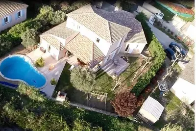 Image de Très belle villa 140m² très bien située entre Mer et Cevennes, au calme, 6 p max