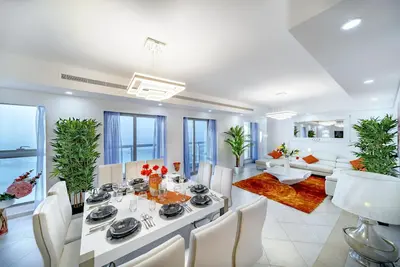 Image de Le plus grand penthouse du monde au 86ème étage de la marina de Dubaï jusqu'à 16 personnes