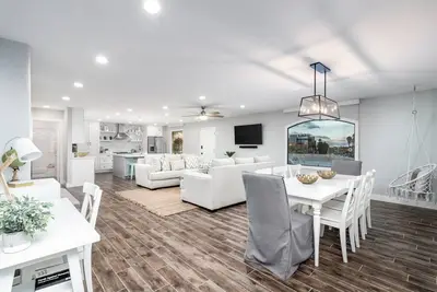 Image de Vient d'ajouter! Soyez le premier à rester! Magnifique loft historique au coeur de la vieille ville de Scottsdale