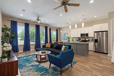 Image de Townhome in North-Central Houston