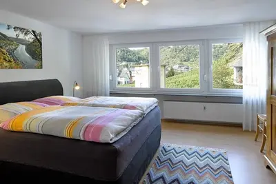 Image de Appartement Wiltburg - Appartement Weingut Anton Hammes