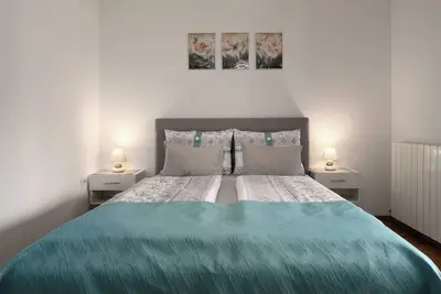 Appartement Avec Vue Jardin / No 1.