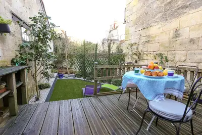 Image de Ravissante échoppe bordelaise – Idéalement placée – Wifi– Climatisation - Jardin